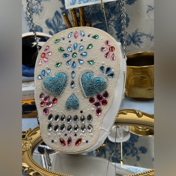 🆕 BETSEY JOHNSON 🧿 NWOT Bone-Jour Sugar Skull Crossbody Bag, White & Rainbow - Picture 5 of 13